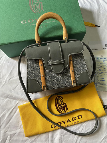 Goyard 0e470a07